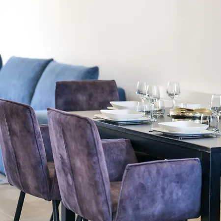 Tres Jolie Maison - Piscine & Jacuzzi - - 9 Personnes Dom wakacyjny *