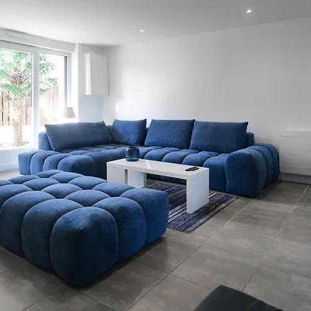 Dom wakacyjny Tres Jolie Maison - Piscine & Jacuzzi - - 9 Personnes Les Sables-dʼOlonne