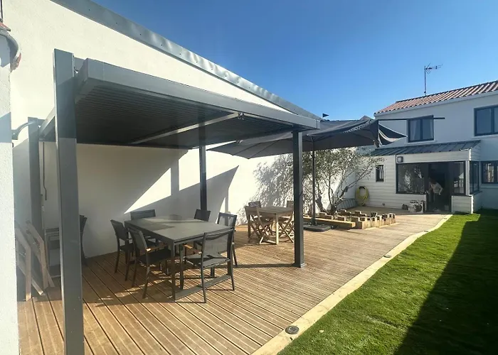 Tres Jolie Maison - Piscine & Jacuzzi - - 9 Personnes Dom wakacyjny *