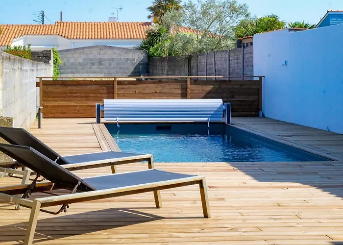 Tres Jolie Maison - Piscine & Jacuzzi - - 9 Personnes