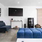 Casa vacanze Très Jolie Maison - Piscine&jacuzzi - - 9 Personnes