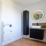 Très Jolie Maison - Piscine&jacuzzi - - 9 Personnes