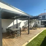Très Jolie Maison - Piscine&jacuzzi - - 9 Personnes Casa vacanze *