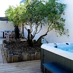 Casa vacanze Très Jolie Maison - Piscine&jacuzzi - - 9 Personnes Les Sables-dʼOlonne