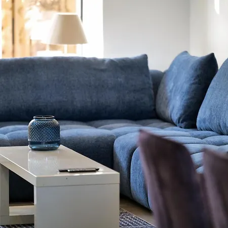 Σπίτι διακοπών Tres Jolie Maison - Piscine & Jacuzzi - - 9 Personnes *