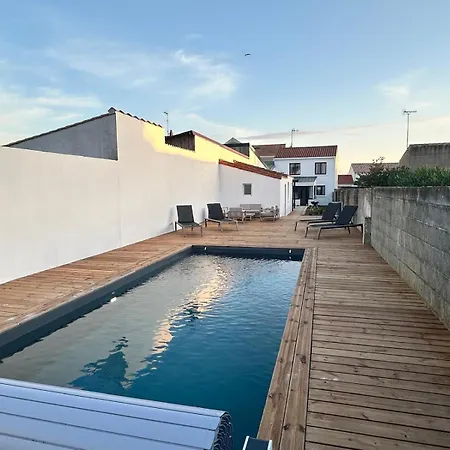 Tres Jolie Maison - Piscine & Jacuzzi - - 9 Personnes Σπίτι διακοπών