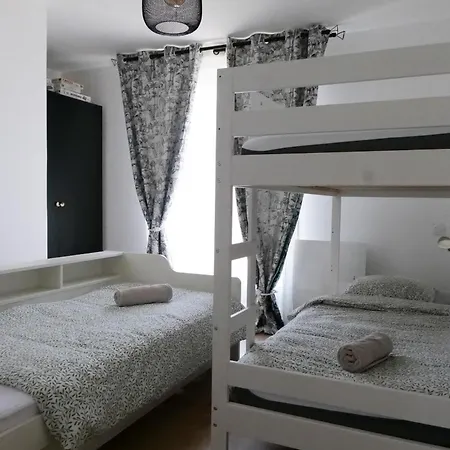 Tres Jolie Maison - Piscine & Jacuzzi - - 9 Personnes בית נופש