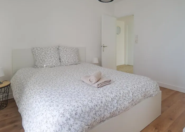 Tres Jolie Maison - Piscine & Jacuzzi - - 9 Personnes Les Sables-dʼOlonne