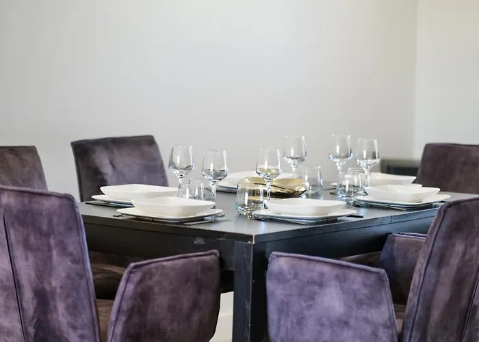 Tres Jolie Maison - Piscine & Jacuzzi - - 9 Personnes