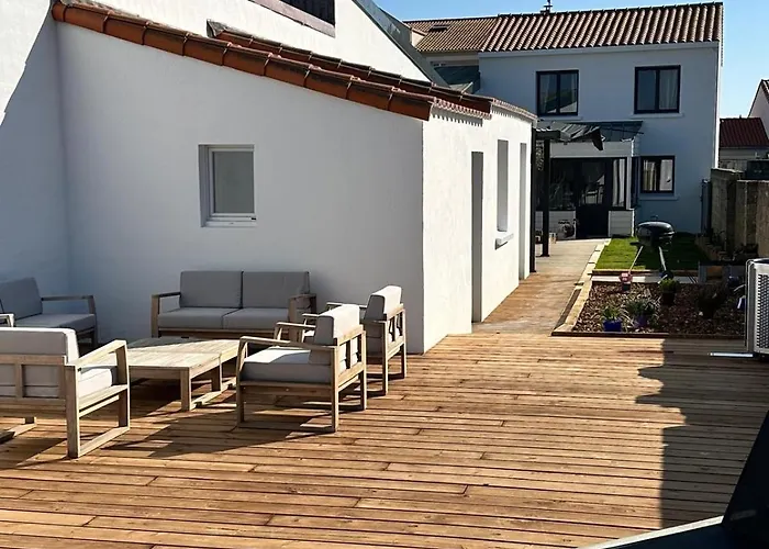 Tres Jolie Maison - Piscine & Jacuzzi - - 9 Personnes